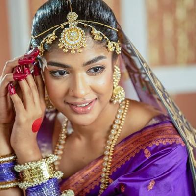 আক্‌দের দিন কনে সাজতে পারেন যেভাবে